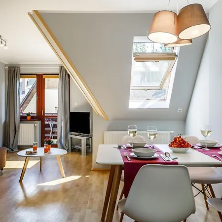 Rent Like - Bulwary Ii Apartment *